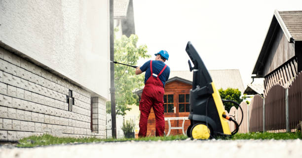 Best Roof Washing  in Finneytown, OH
